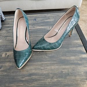 BCBG snake skin heels